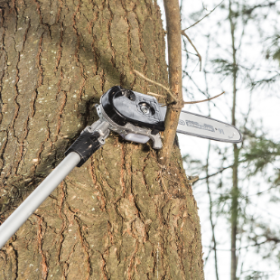 82Volt Max LithiumIon Cordless Pole Saw 82Volt Max LithiumIon Cordless Pole Saw